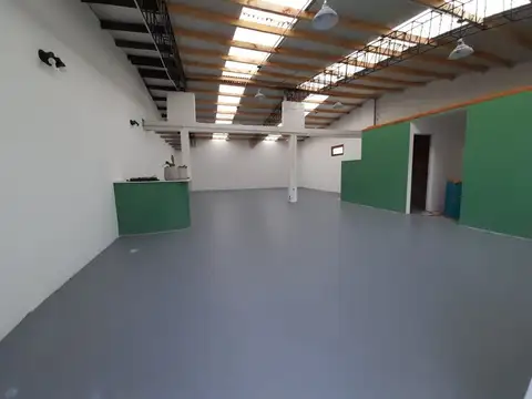 Casa 4 ambientes con 4 baños