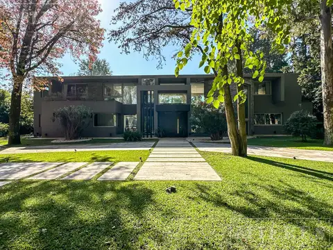 Casa en alquiler en Highland Park, Las Campanillas 1520