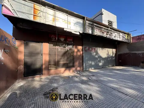 Local en Venta 40 años