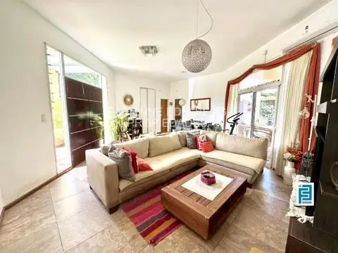 RETASADA -VENTA o PERMUTA Casa El Recodo Pilar 4 dormit. - Permuta x casa en San Martin de los Andes