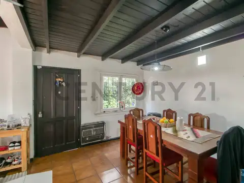 489 e/ Belgrano y 21 , Piso 0