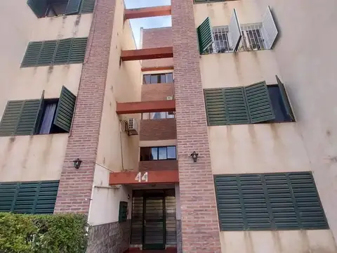 Alquiler de Departamento 3 Dormitorios en B° Juan Pablo II, Salta Capital