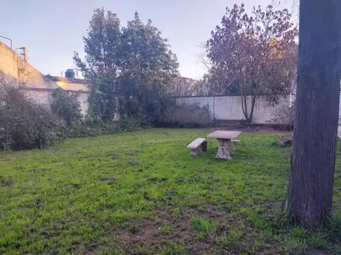 LOTE EN VENTA EN GONZALEZ CATAN