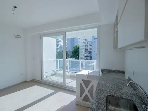 Departamento en Alquiler en Flores, $ 650.000