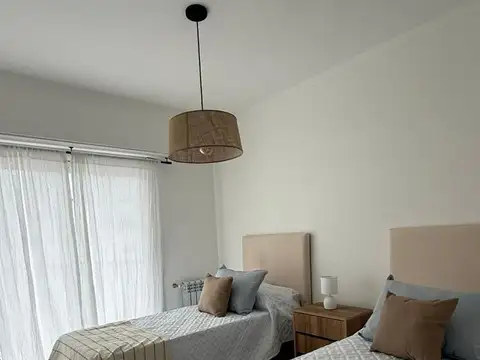 Departamento 4 ambientes con 2 baños