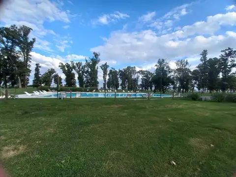 Terreno en Venta en Los Tres Pinos, USD 28.000