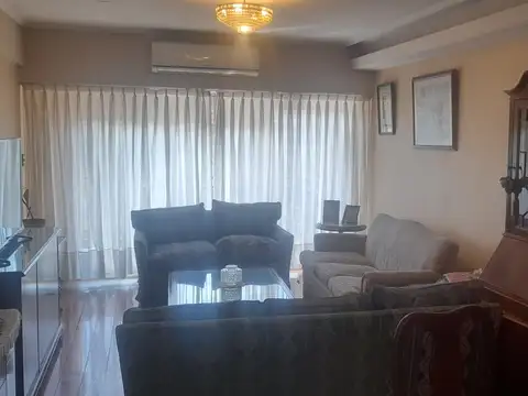 Departamento 4 ambientes con 3 baños
