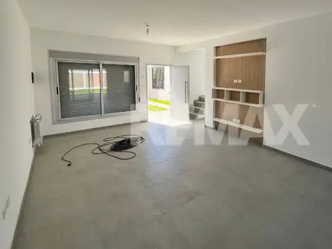 Depto Tipo Casa en Venta de 3 dormitorios
