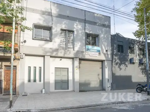 Paternal depósito en venta con oficinas