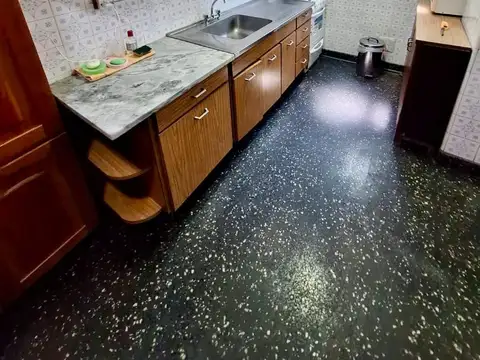 Depto Tipo Casa en Venta de 4 ambientes