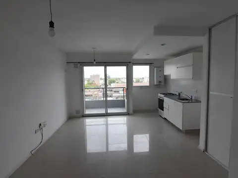 Departamento a la venta en Iriondo al 400.