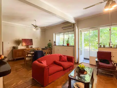 Departamento en venta - 3 Dormitorios 2 Baños - Cochera - 224Mts2 - La Plata