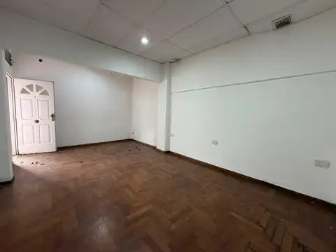 Depto Tipo Casa en Alquiler 40 años