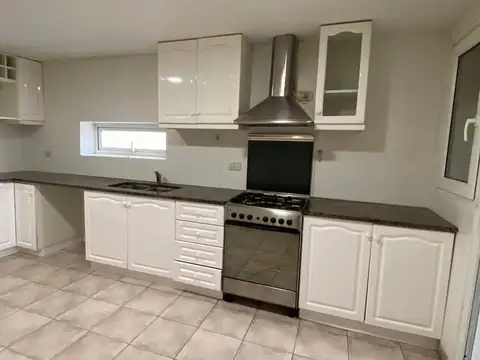 Departamento en Alquiler de 3 dormitorios