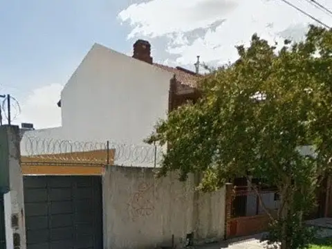 Terreno en Venta 32  mts Fondo