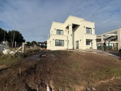 venta casa 5 ambientes rumenco joven