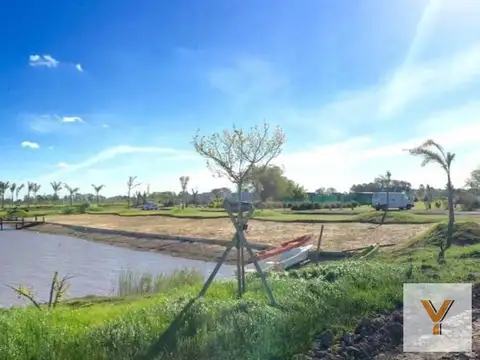 Terreno en Venta 20  mts Frente