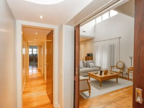 Casa 5 ambientes con 5 baños