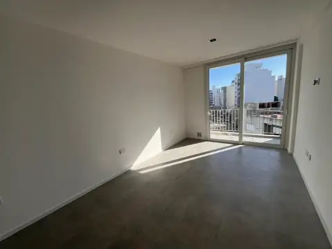 Departamento en Alquiler en Microcentro, $ 450.000