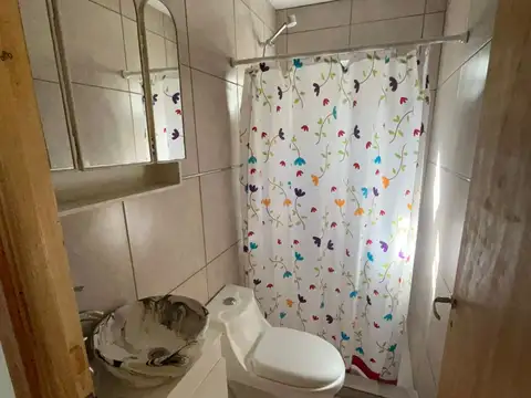 VENTA DE CASA EN CARRIZAL 4 DORMITORIOS