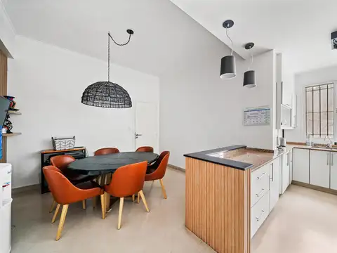 Depto Tipo Casa en Venta de 4 dormitorios