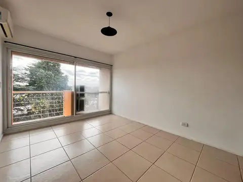 Los Lazaristas 749, Torre 1, 3º Piso