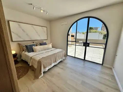 Casa en Venta al Este