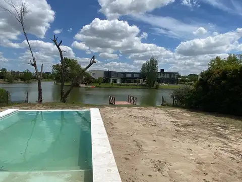 Casa en Venta en El Canton - Norte, USD 369.000