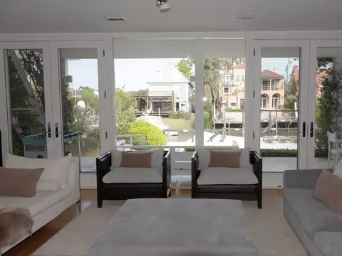 Casa en Venta en Victoria, USD 1.600.000