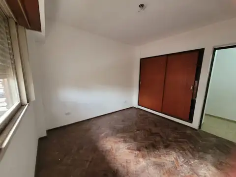 Depto Tipo Casa en Venta 28 años