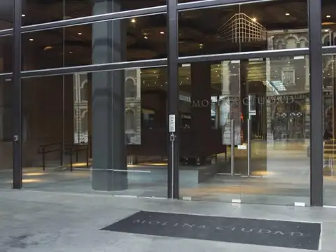 Excelente oportunidad - VENTA COCHERA - Molina Ciudad - BARRACAS