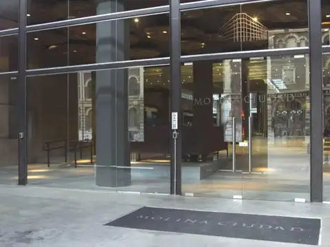 Excelente oportunidad - VENTA COCHERA - Molina Ciudad - BARRACAS