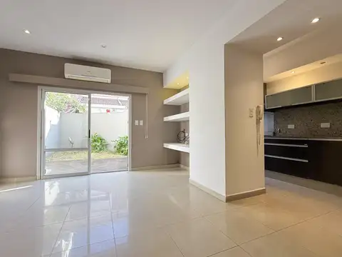 Depto Tipo Casa en Venta en General San Martín, USD 140.000