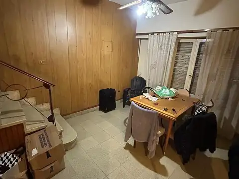 Depto Tipo Casa en Venta de 5 ambientes
