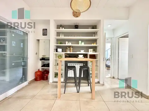 CASA EN VENTA EN EL BARRIO PRIVADO BRICKLAND, CANNING - 5 AMBIENTES CON PILETA