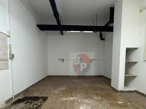 LOCAL EN ZONA ESTRATEGIA C/SOTANO - OPORTUNIDAD UNICA 