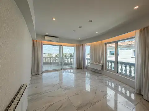 Jose Hernandez 1200 - Oasis del Yacht - Zeus 8 - 02