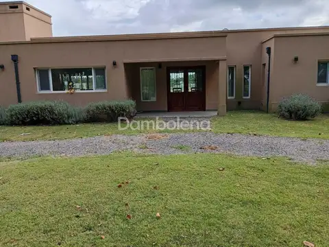 Casa en Venta en Abbott, USD 250.000
