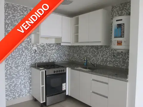 MONOAMBIENTE DIVISIBLE 44 MTS2 COCHERA  BALCON AL FTE.