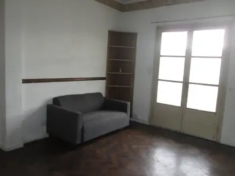 Departamento en Alquiler en Villa Pueyrredón, $ 800.000