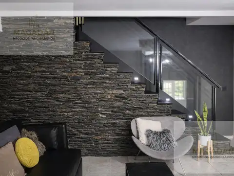 Casa 5 ambientes con 1 baño