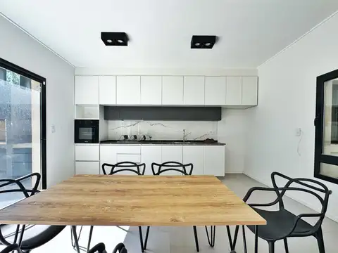 Casa 3 ambientes con 2 baños