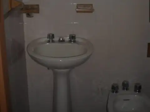 Depto Tipo Casa en Venta con 1 cocheras