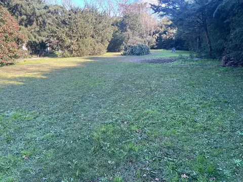 Venta lote 1200mts2 en barrio semicerrado Leylander