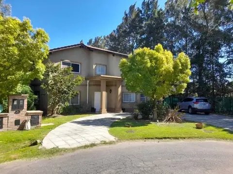 VENTA Casa 5 ambientes, Barrio La Delfina, Pilar