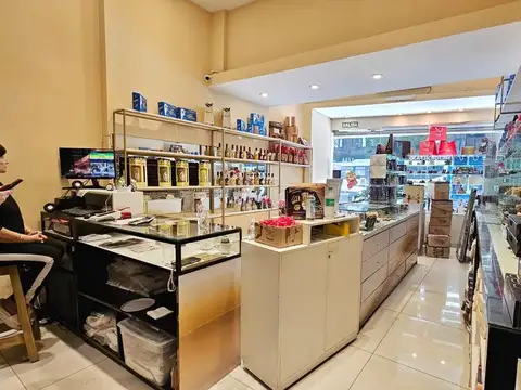 Local en Venta 49 años