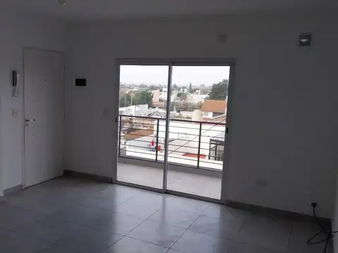 DEPARTAMENTO EN ALQUILER