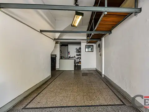 Local en Venta Via Pública