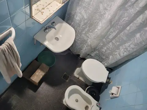 Depto Tipo Casa en Venta 60 años