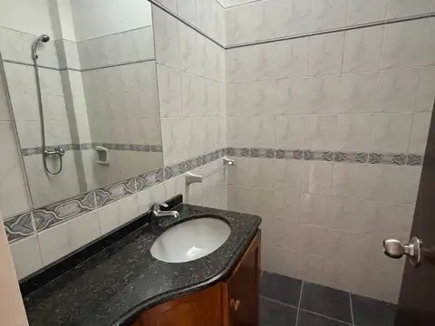 Depto Tipo Casa en Venta 53 años